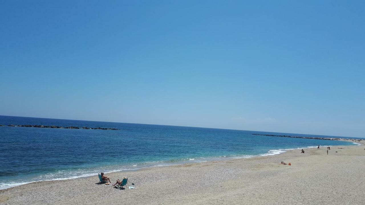 Apartamento Primera Linea De Playa Las Marinas เบรา ภายนอก รูปภาพ